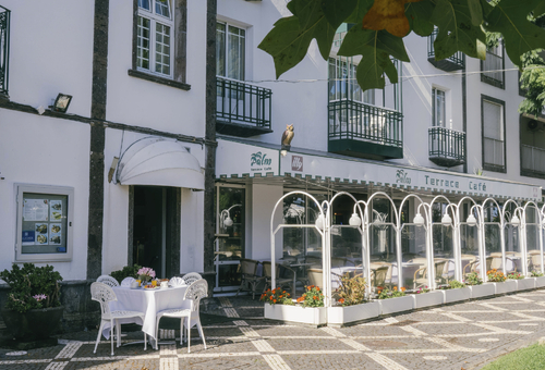 Außenansicht des Hotel Talisman auf den Azoren